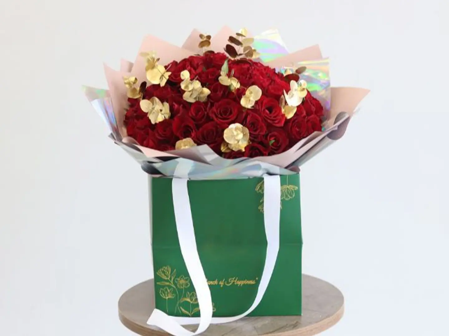 باقة عرش الورد الاحمر