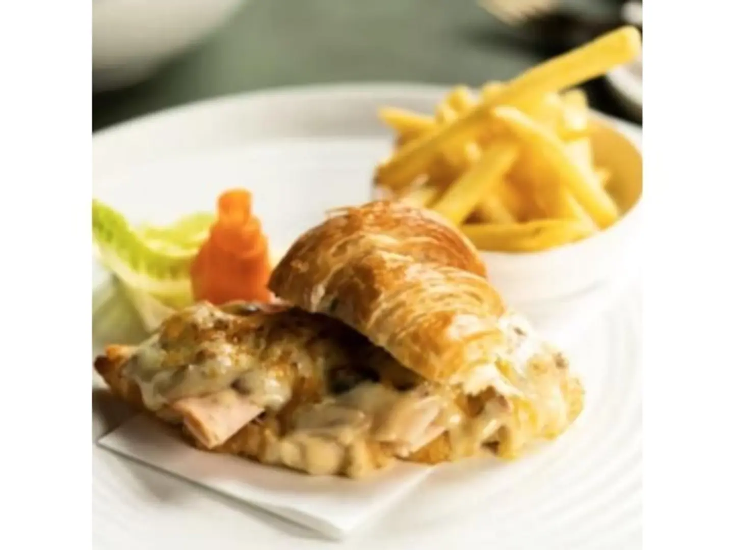 كروسان تاتشينو