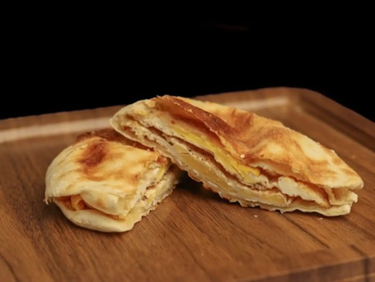 Egg And Cheese Round