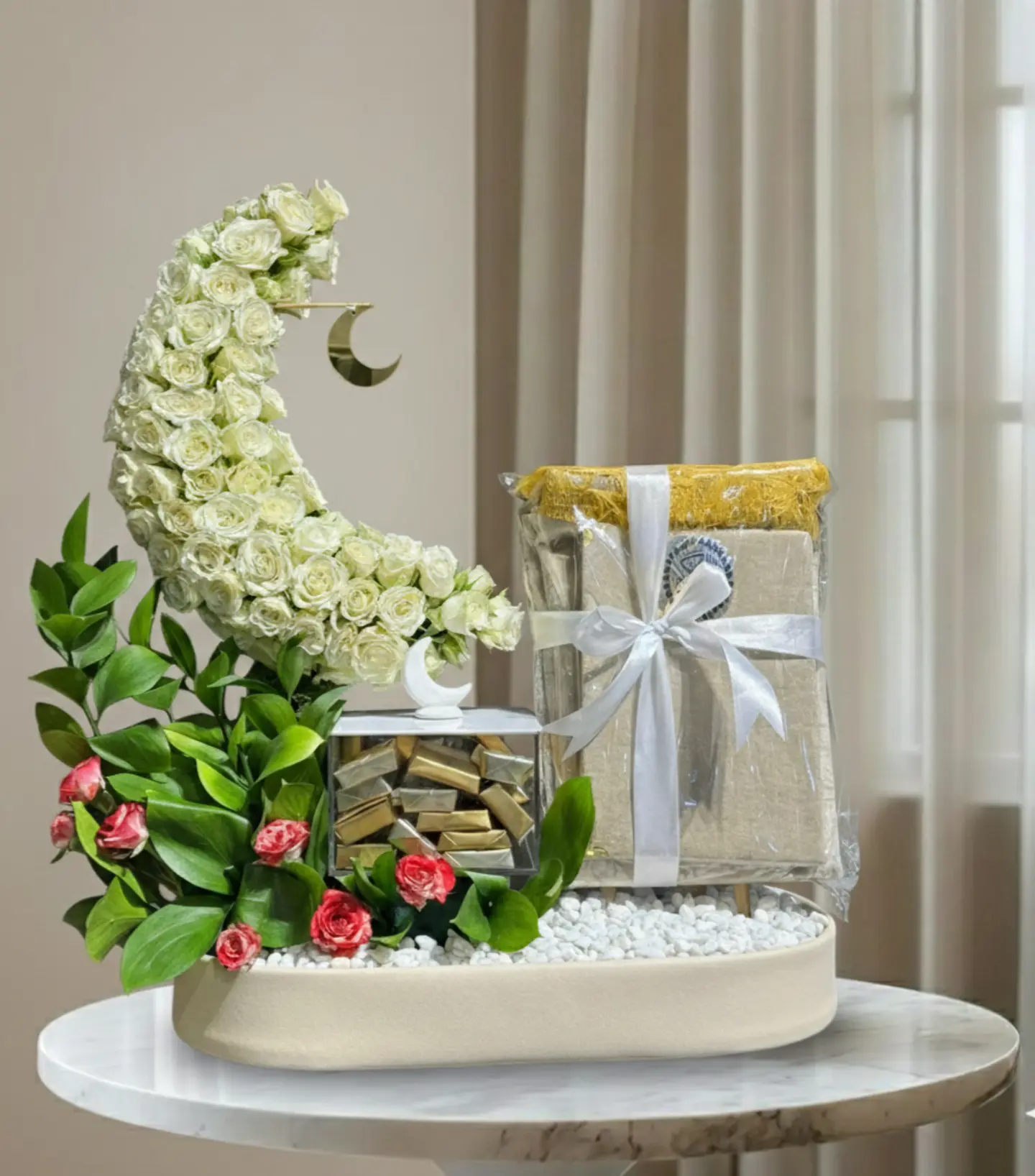 تنسيق هلال الورد الابيض