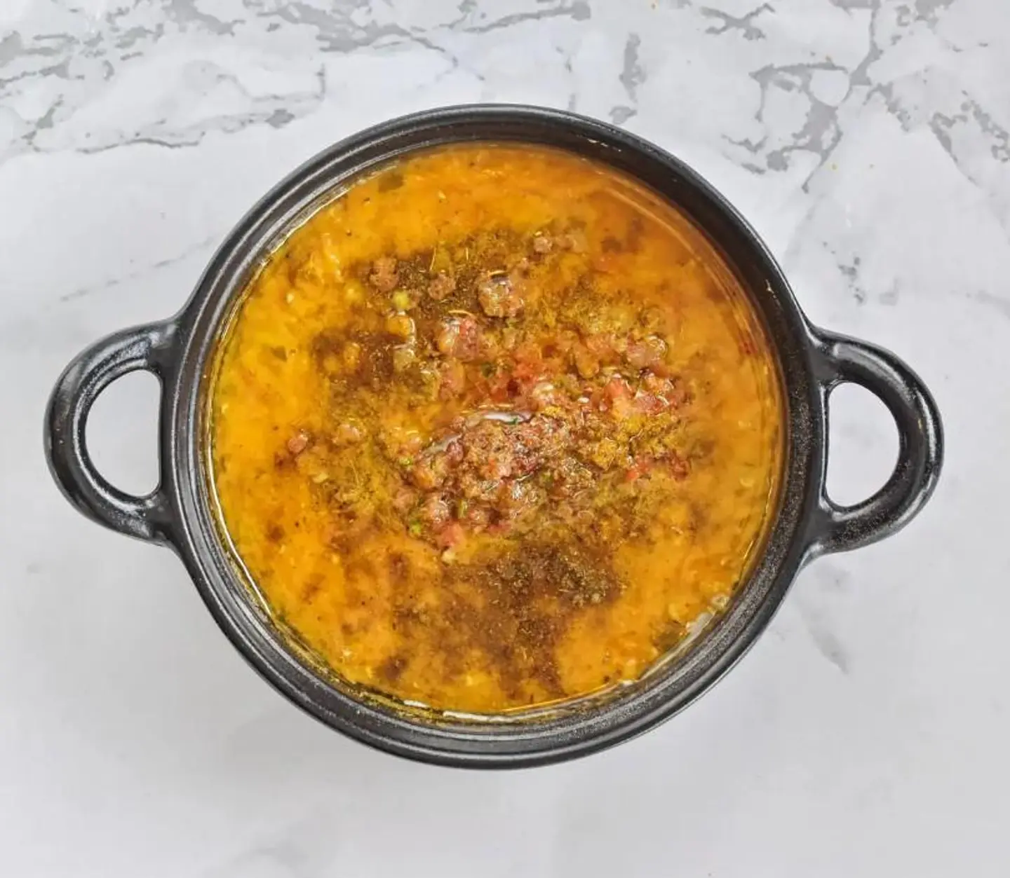 عدس بالتونة