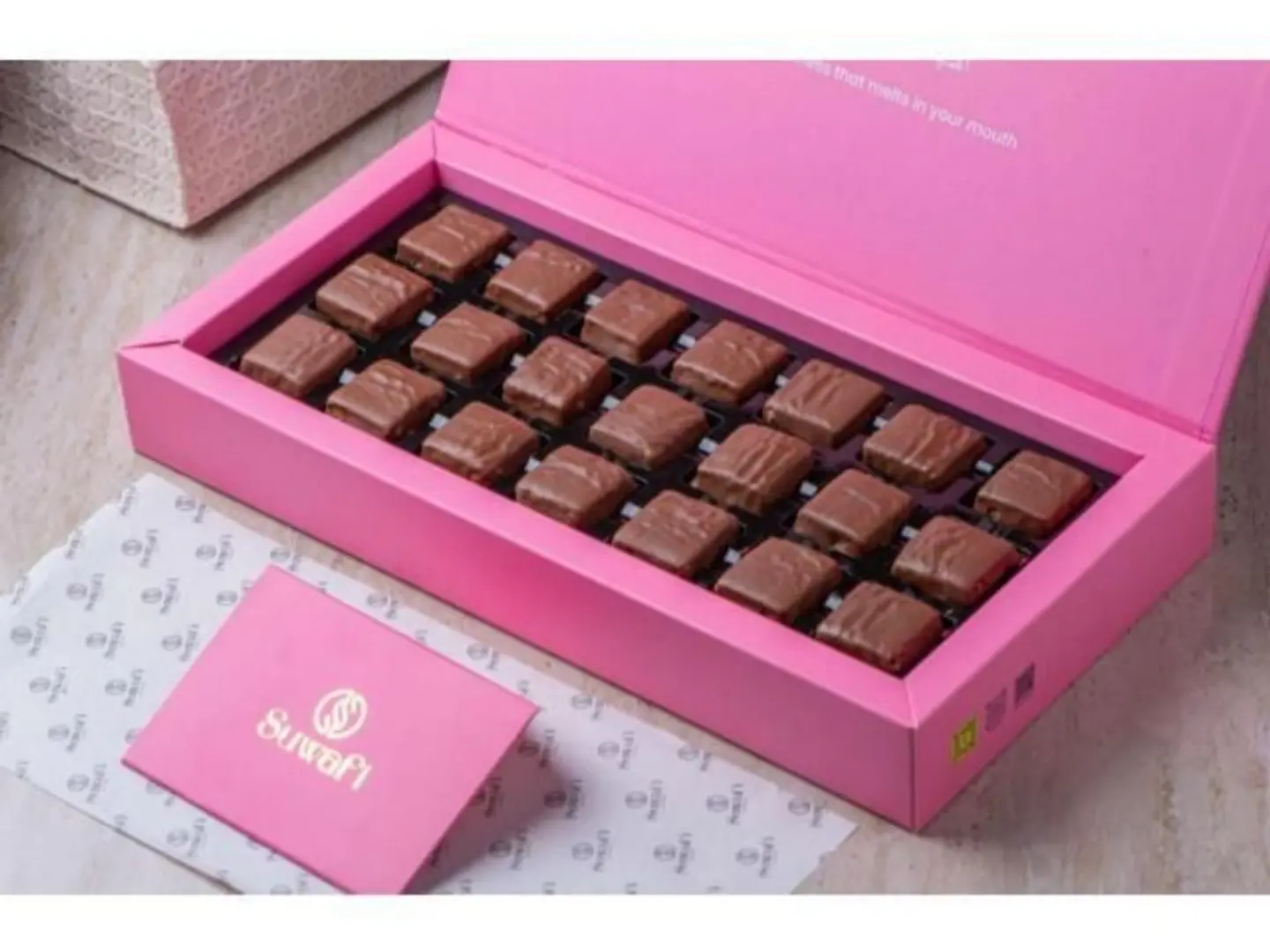 ميني لندن سوافي