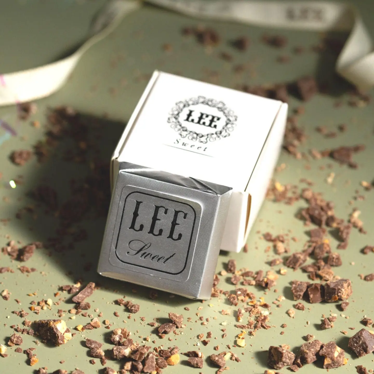 Favors Box With Wafers Inside