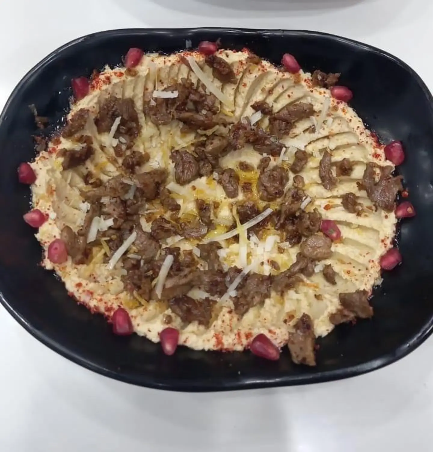 Hummus With Meat