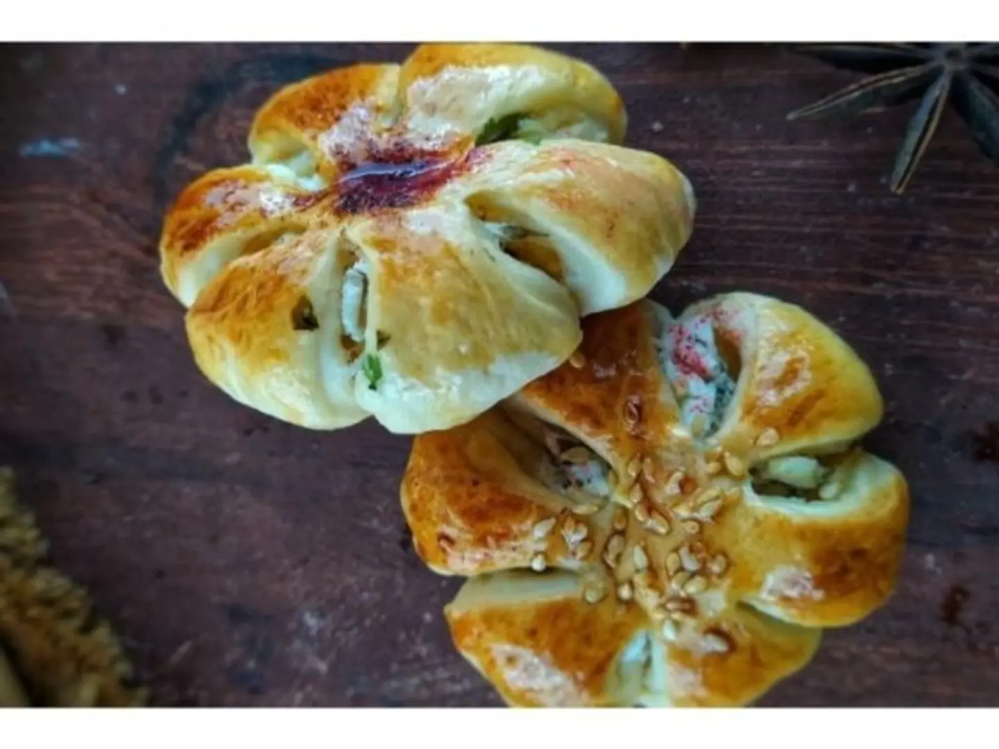 فطيرة جبن زيتون