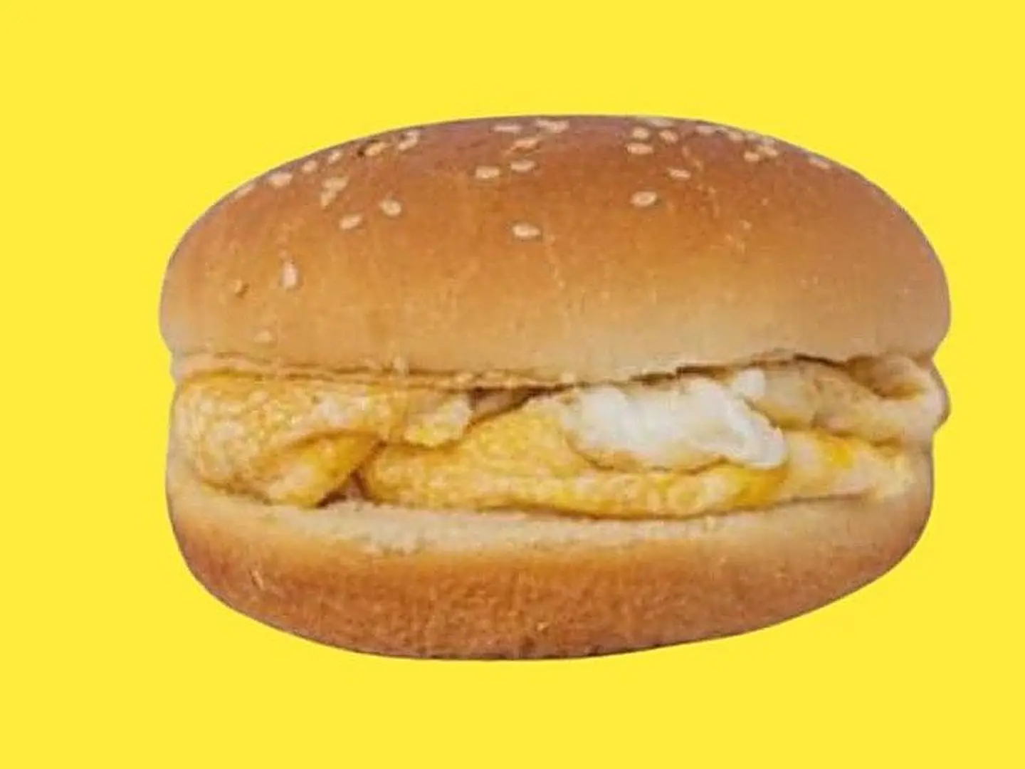 Eggs With Cheese Round Bread