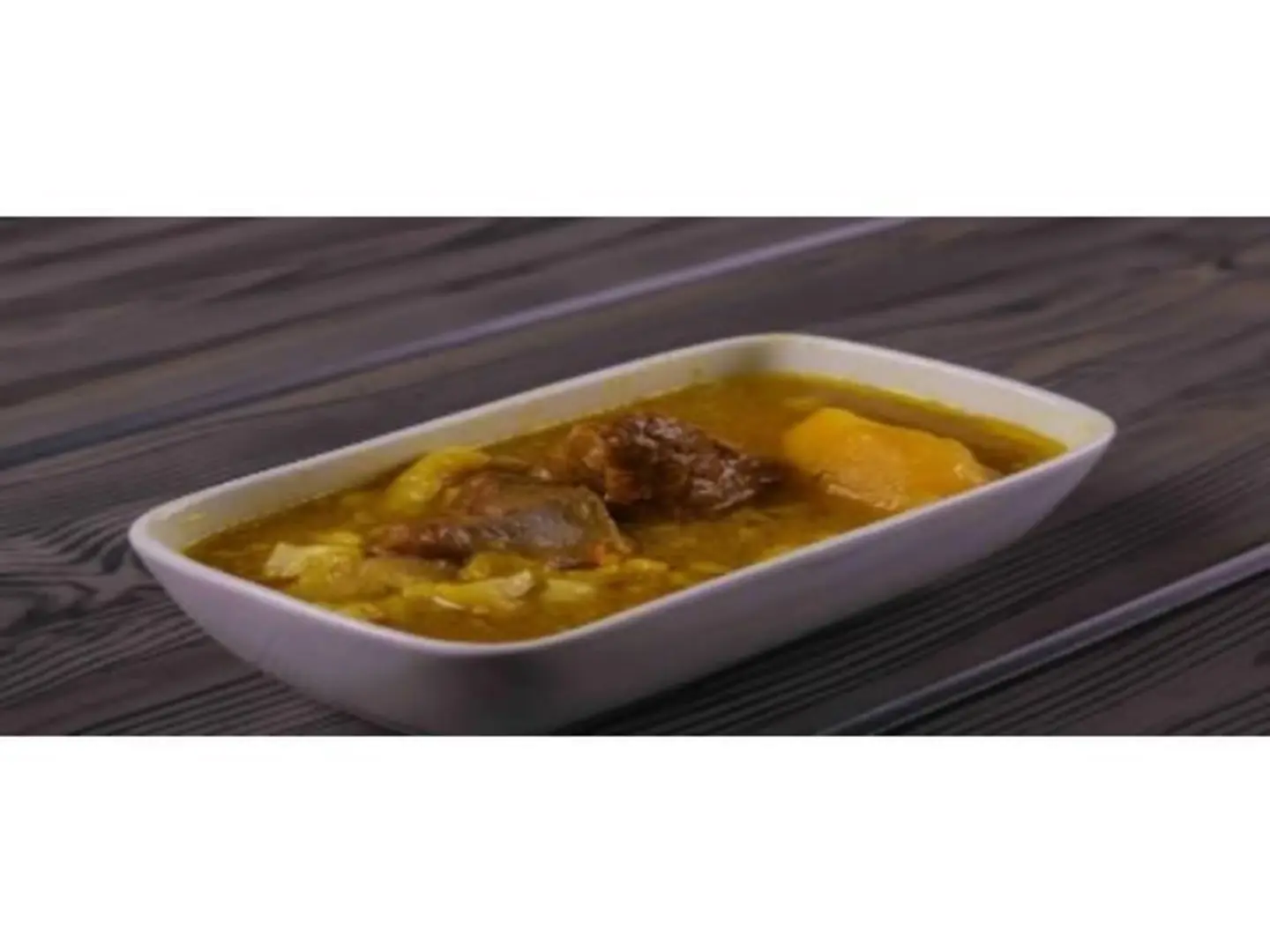 لحم برمة مع المرق