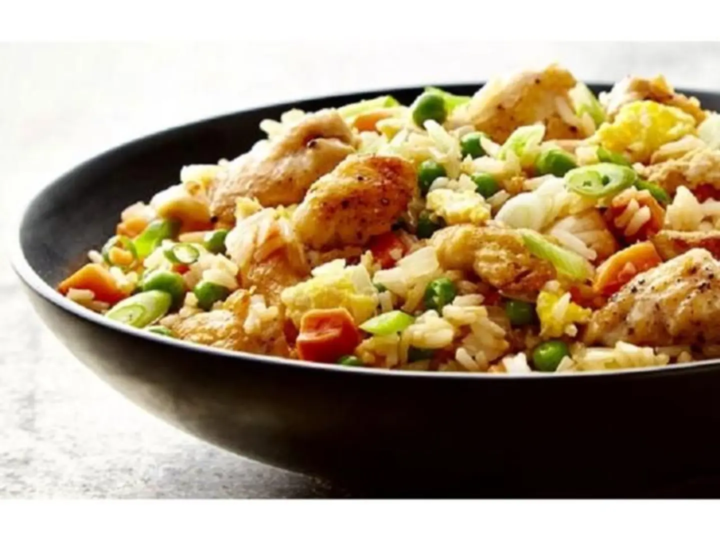 أرز مقلي بالدجاج