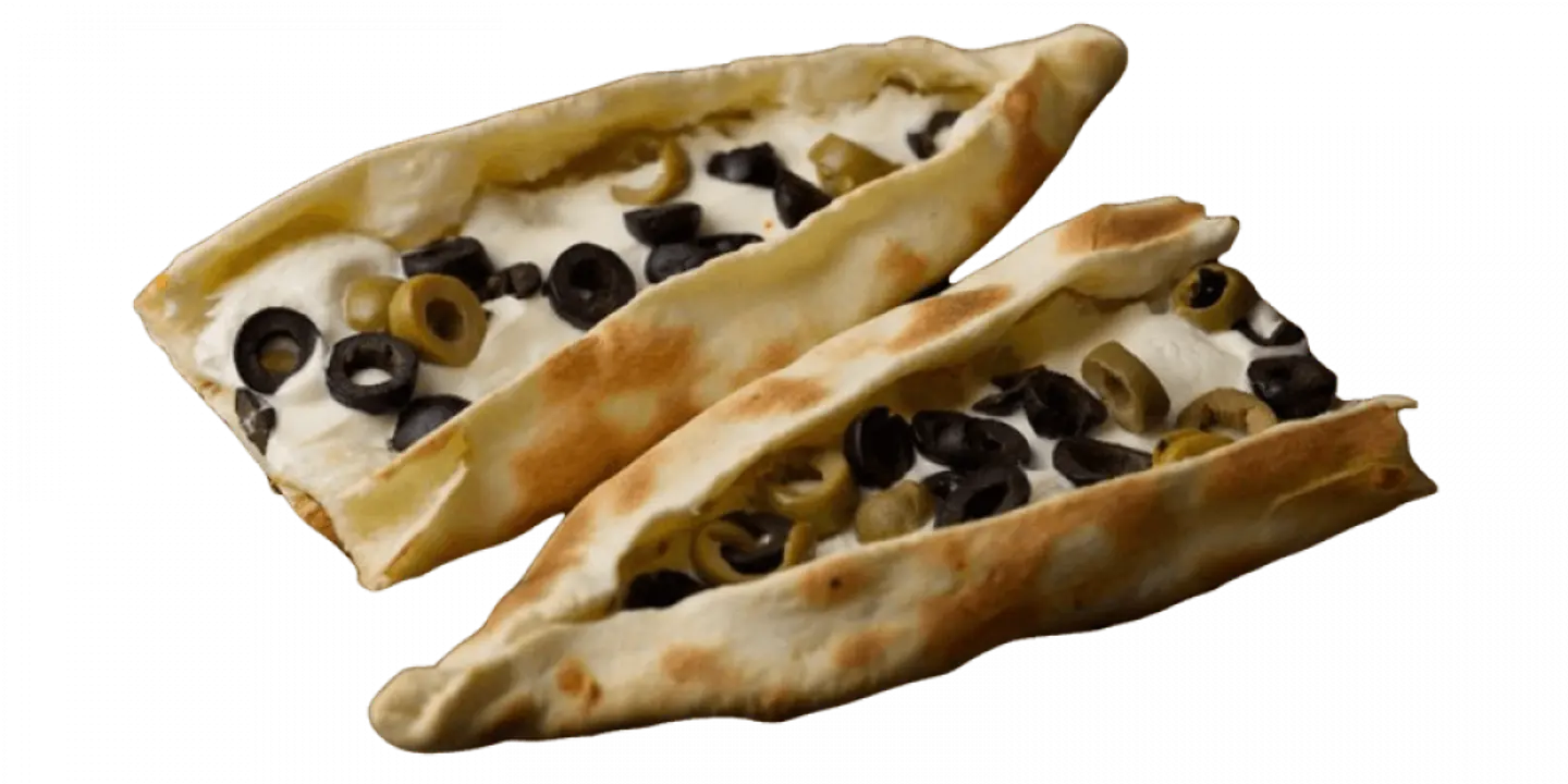 فطيرة لبنة  بالزيتون