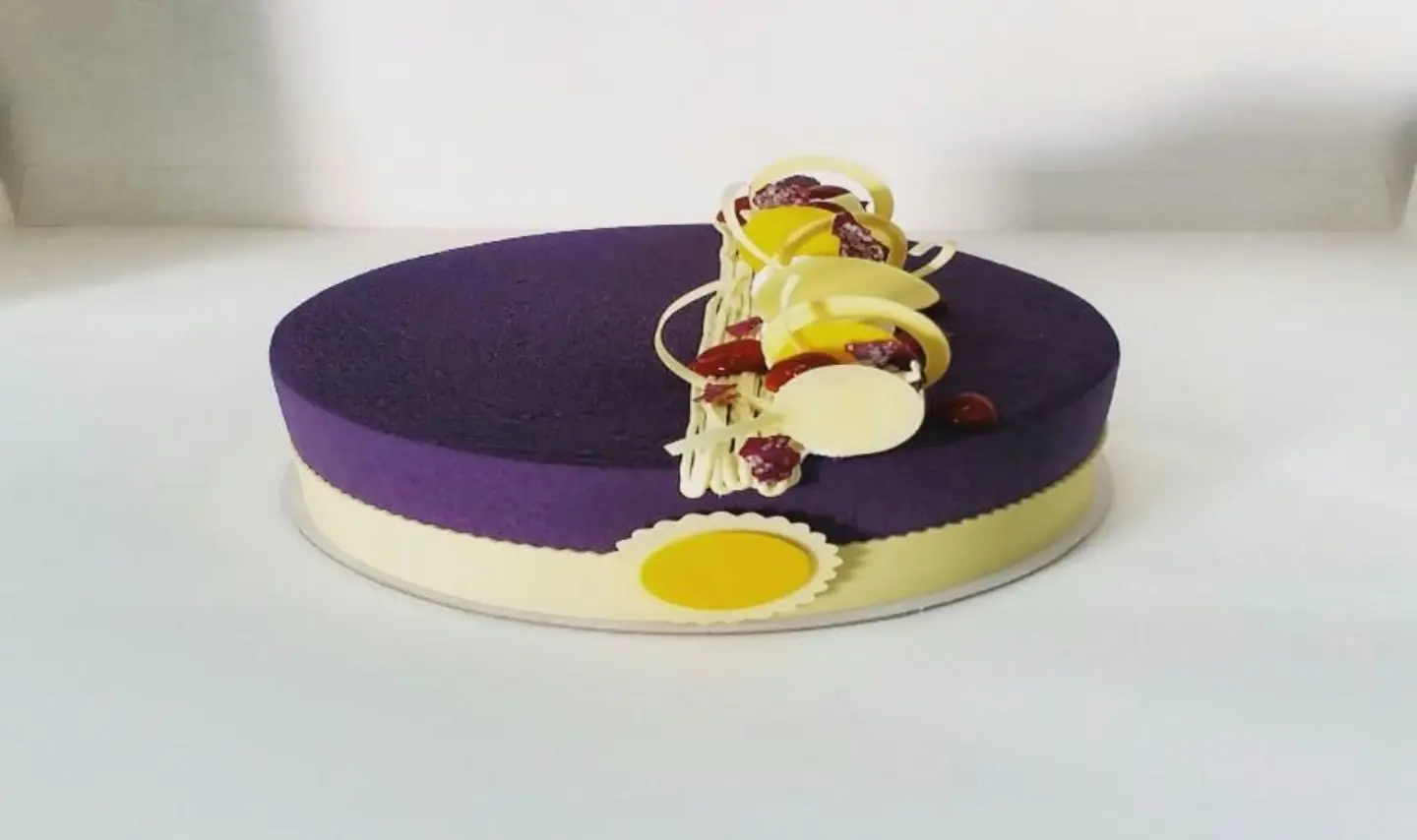 كيكة التوت الفاخرة