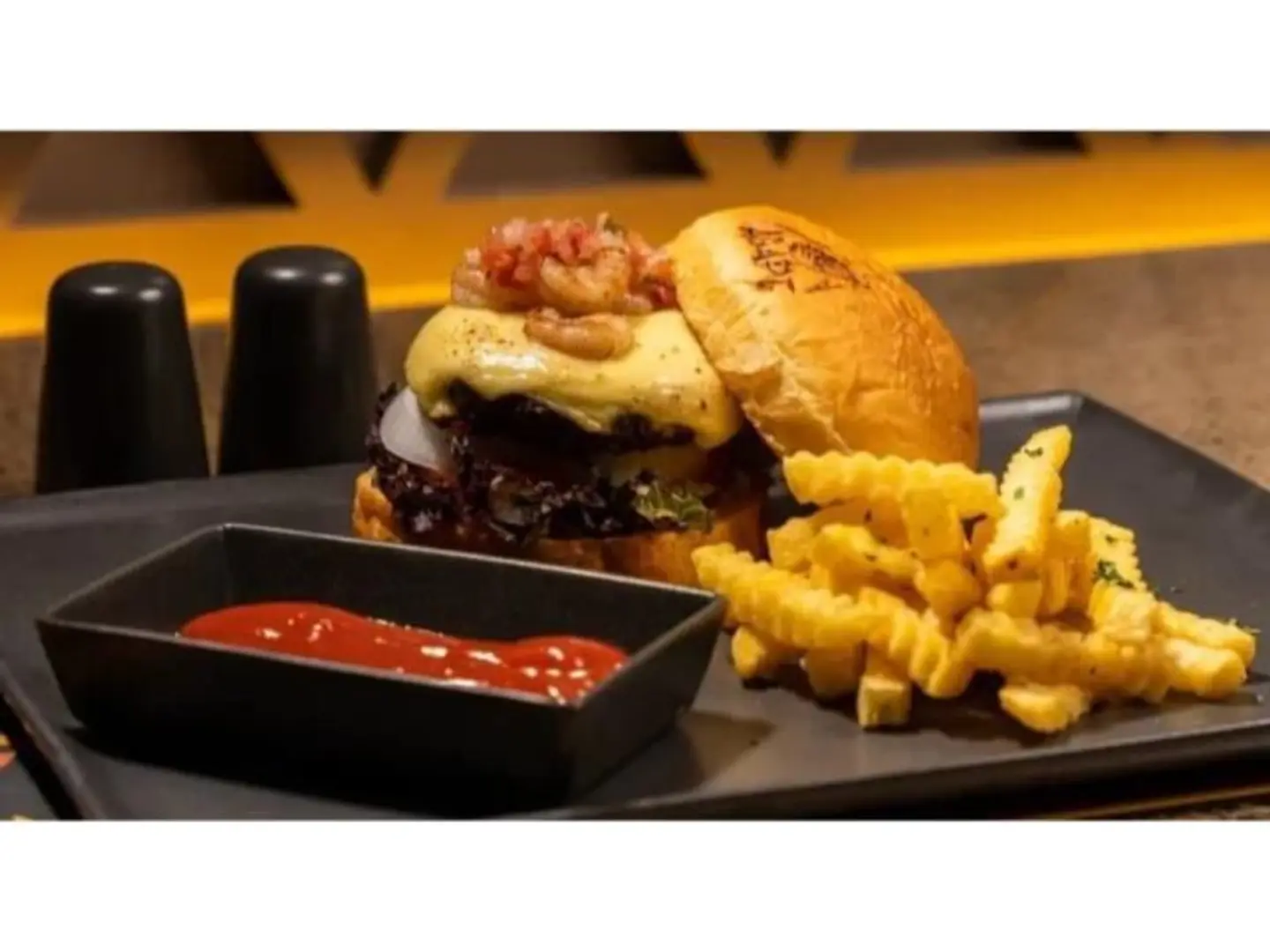 برجر سيرف آند تيرف