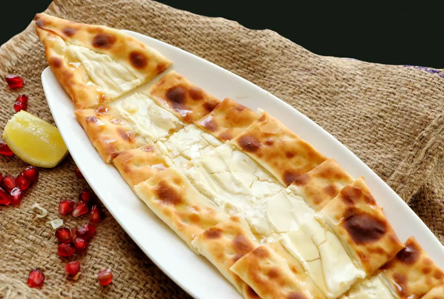 جبن بالعسل