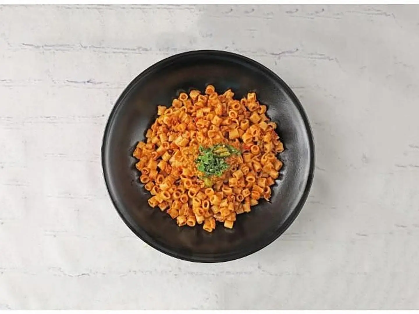 Pasta With Tomato Sauce