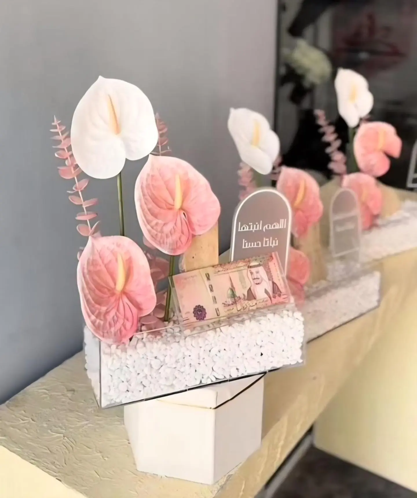 فازة سولف على قلبي و ضمه و اسمعه من بعد حكيك ما يبي قلبي احد