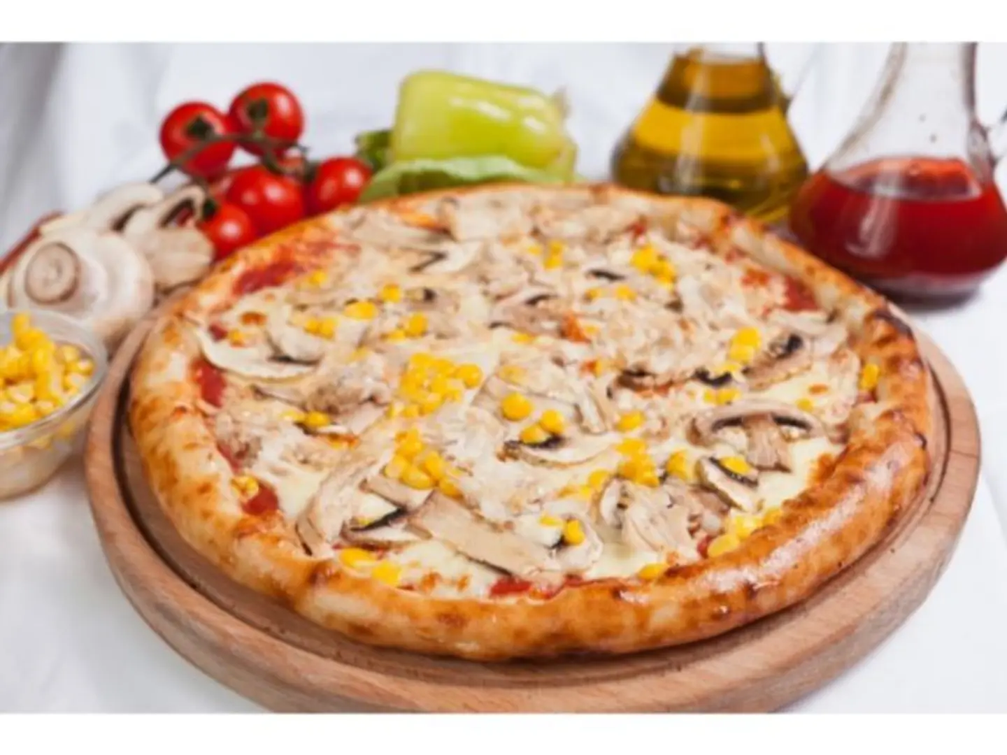 French Chicken Pizza