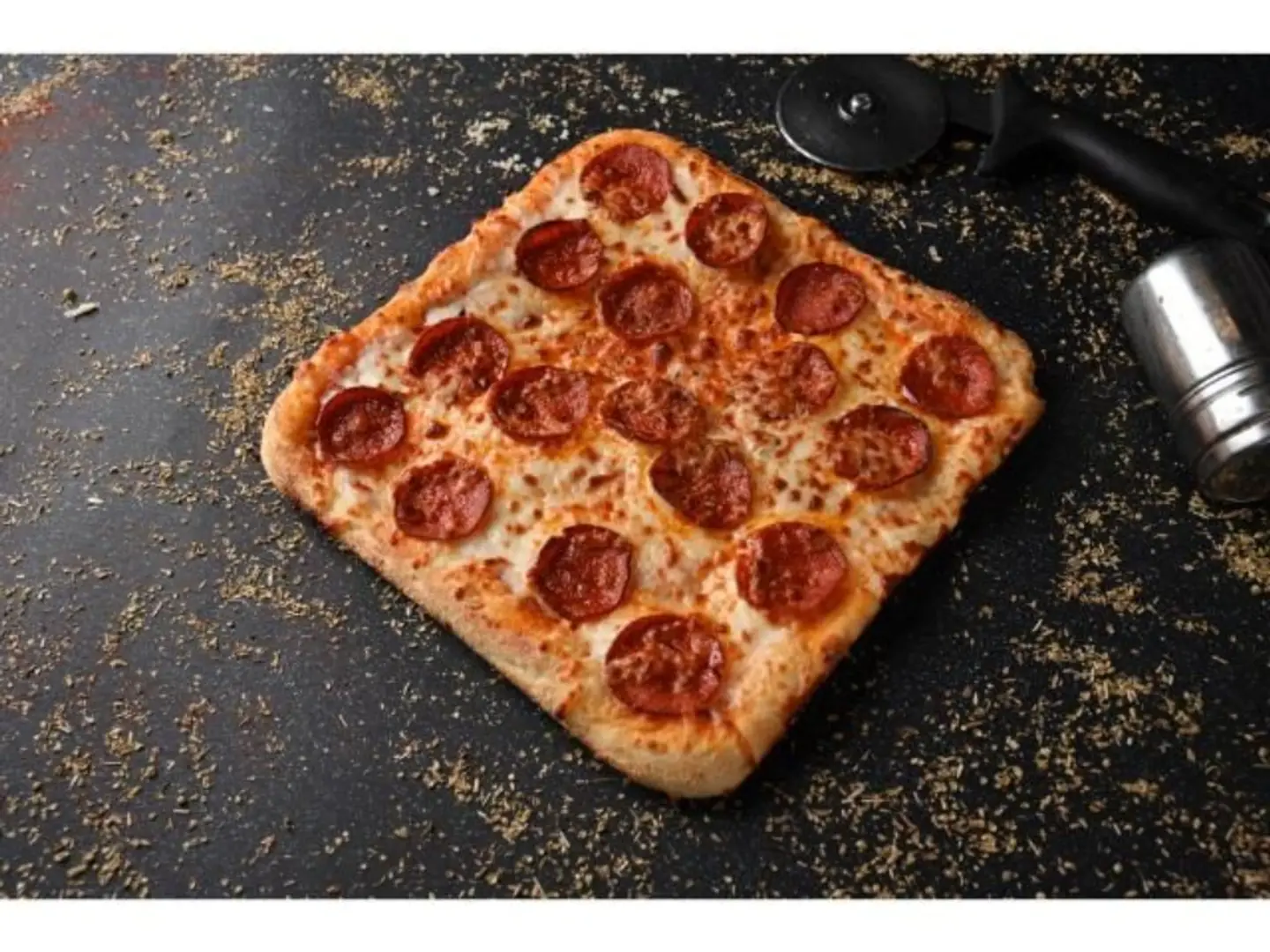 بيتزا ببروني صقلية