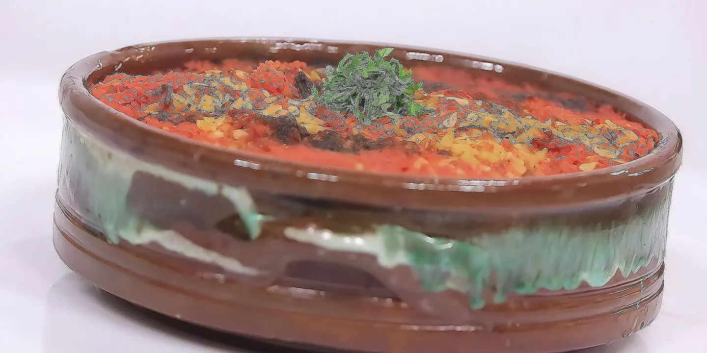 Lasan Alasfoor With Meat Tajen