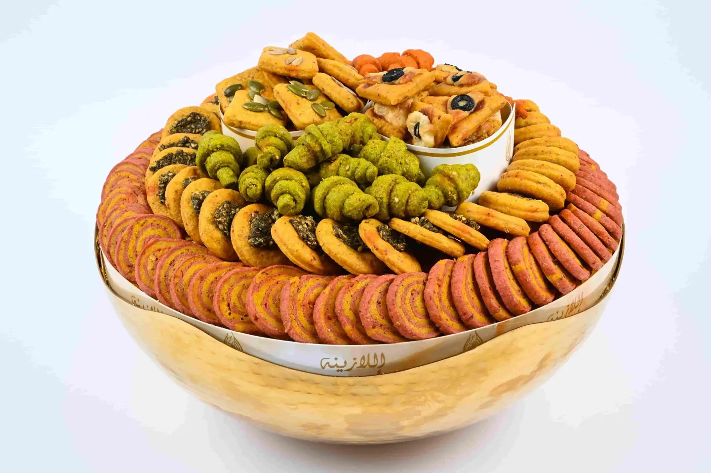 لقيمات حمراء بالبنية