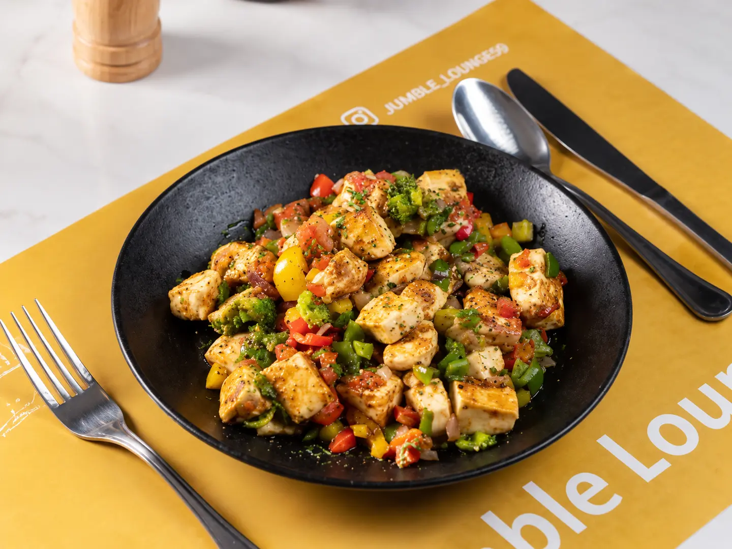 Halloumi Hamsa