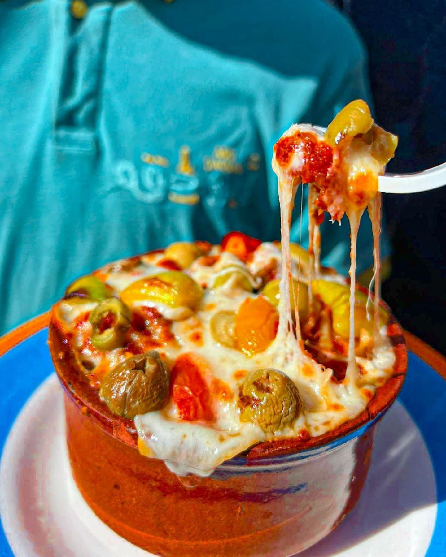 طاجن مكرونة بالموزريلا