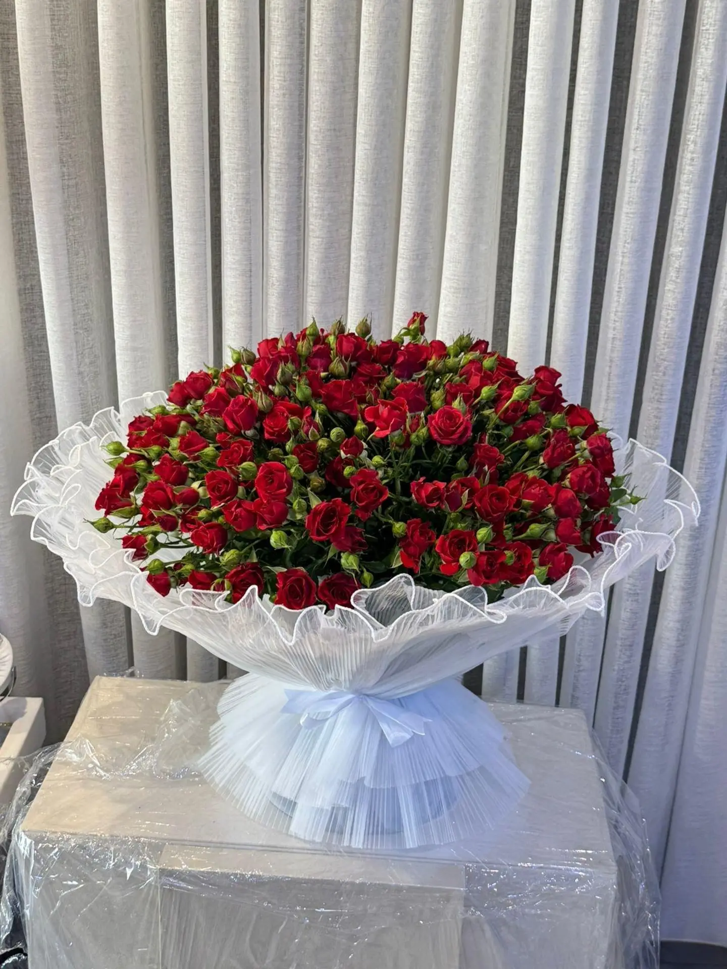 Luxury Red Baby Roses Bouquet