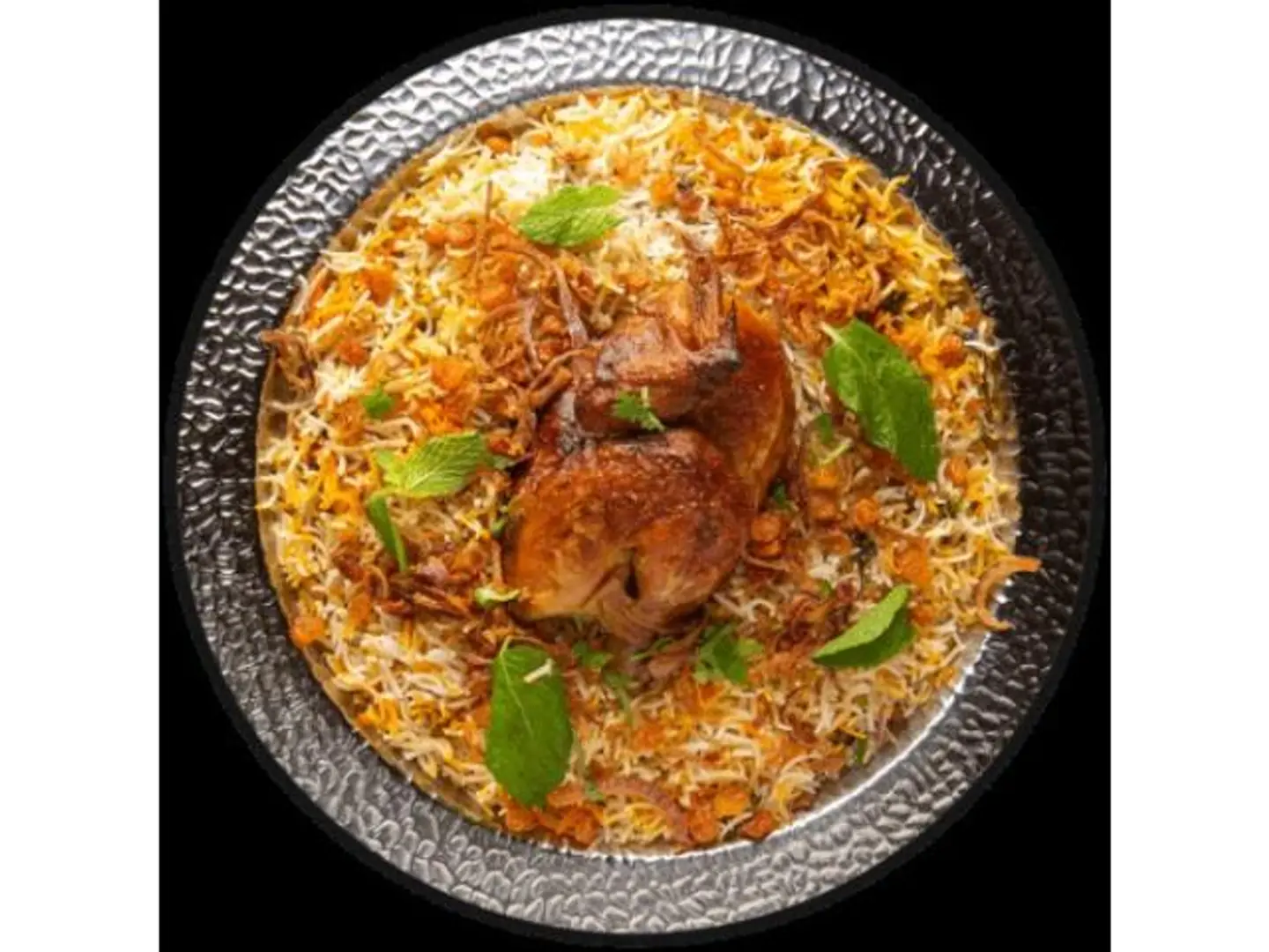نصف دجاج شواية حراق مع رز أمريكي