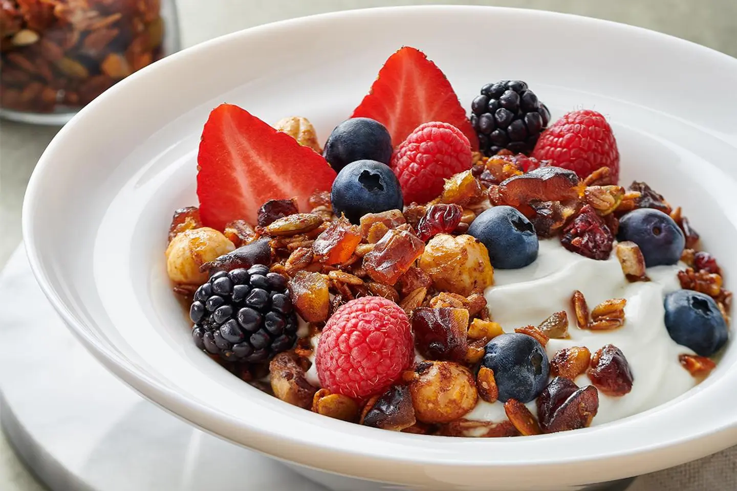 Yogurt And Date Granola