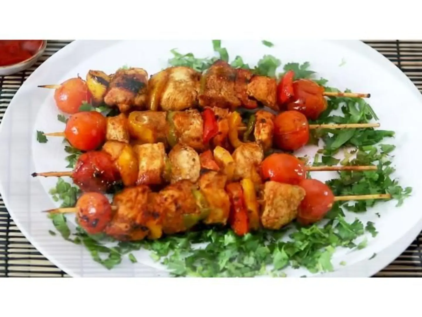 شيش طاووق بالعظم