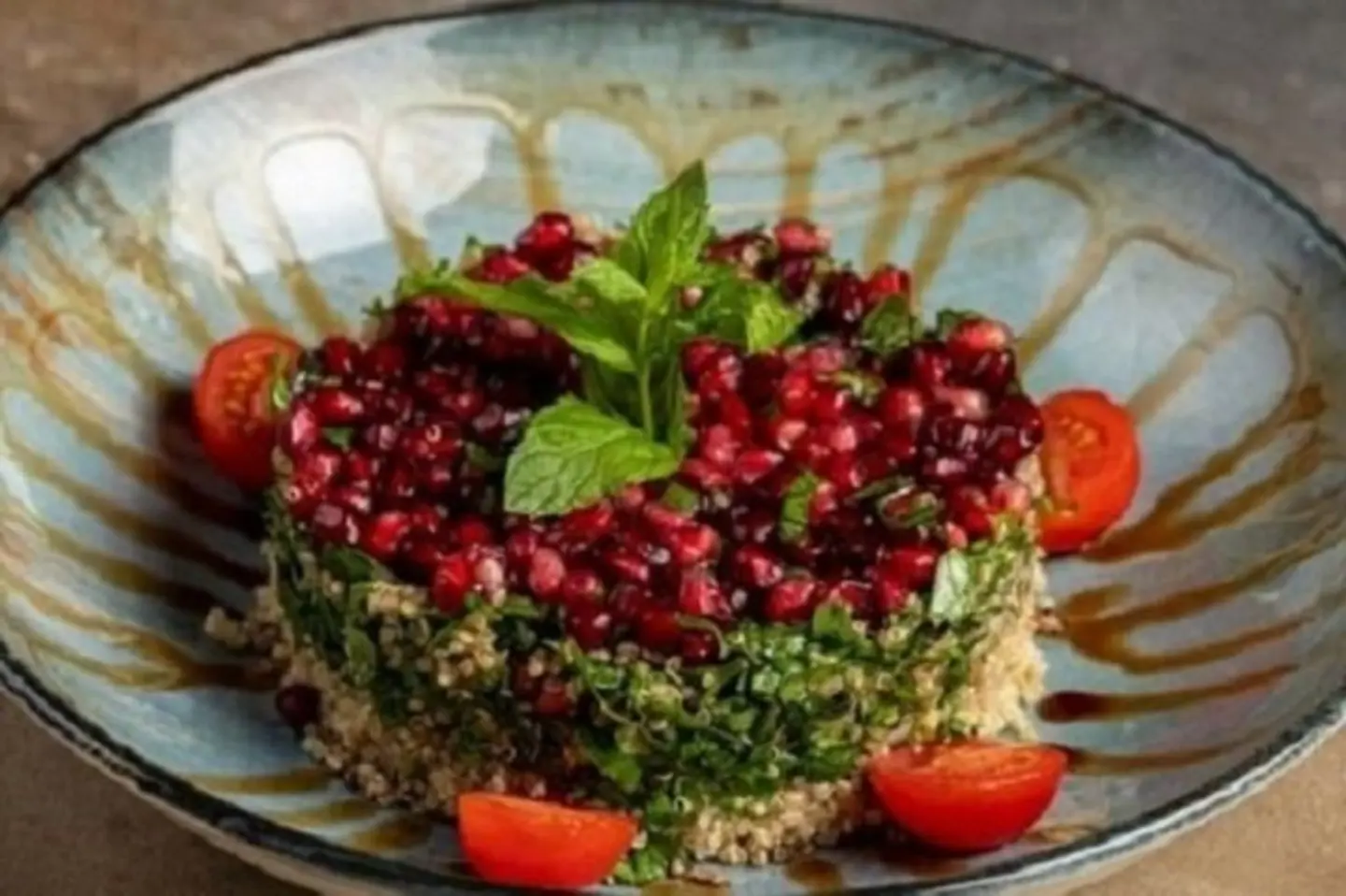 Quinoa And Pomegranate Salad