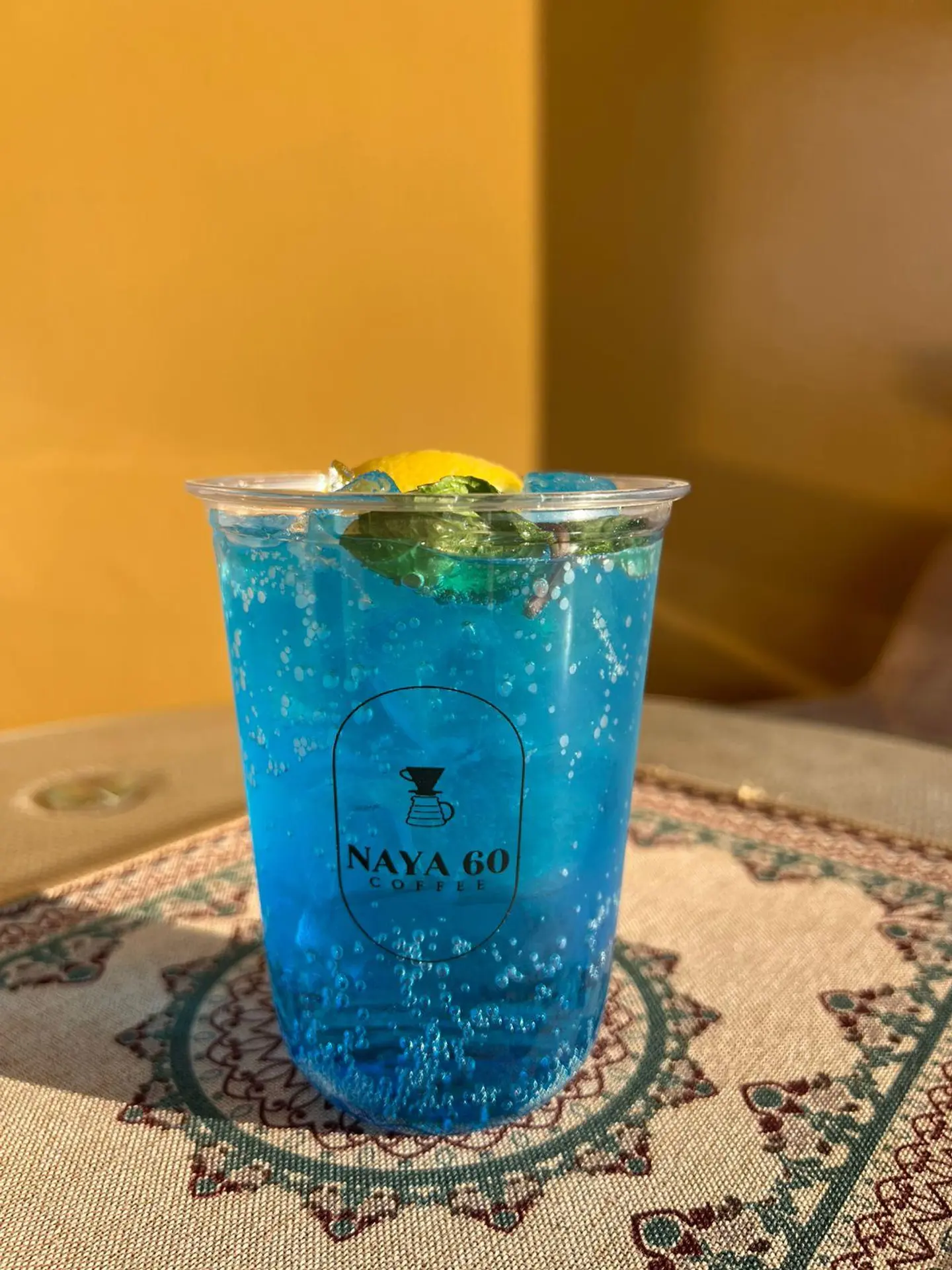 موهيتو توت ازرق