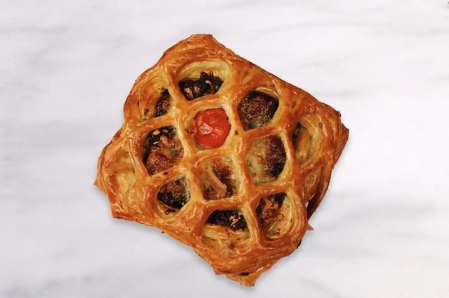 Pesto Halloumi Danish