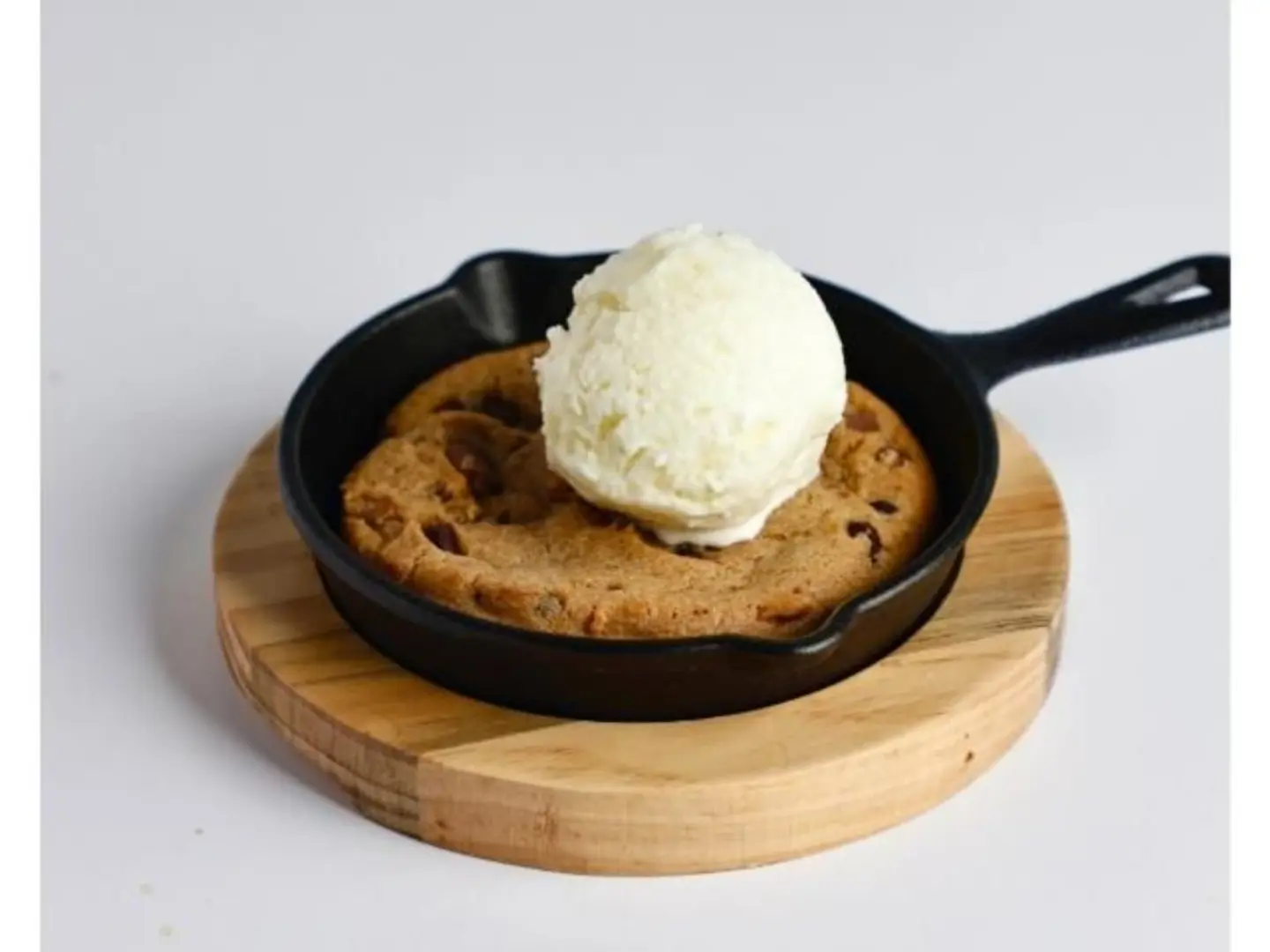 Dutch Vanilla Cookies With Toppings