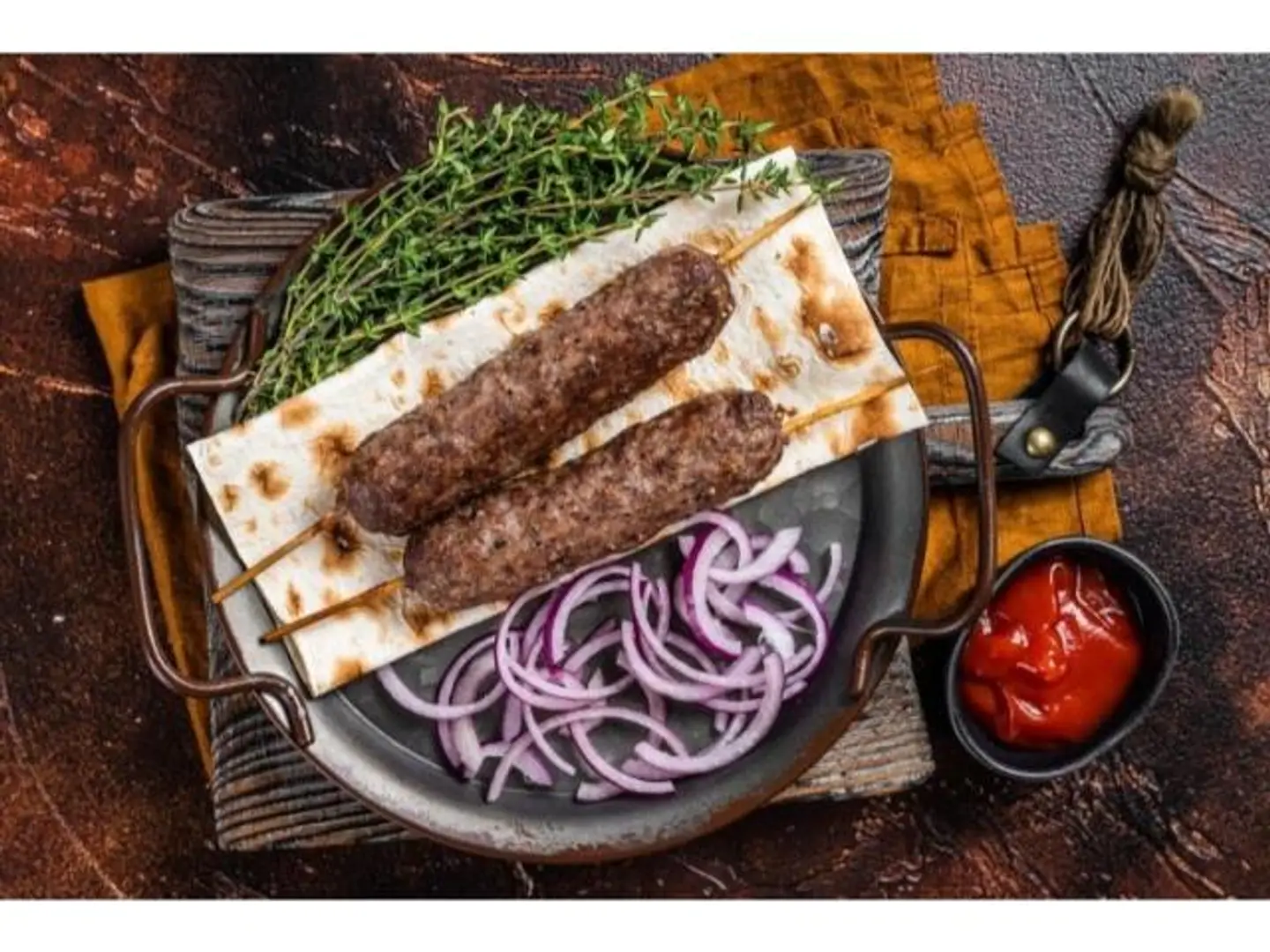 ساندوتش كباب لحم بالجبن