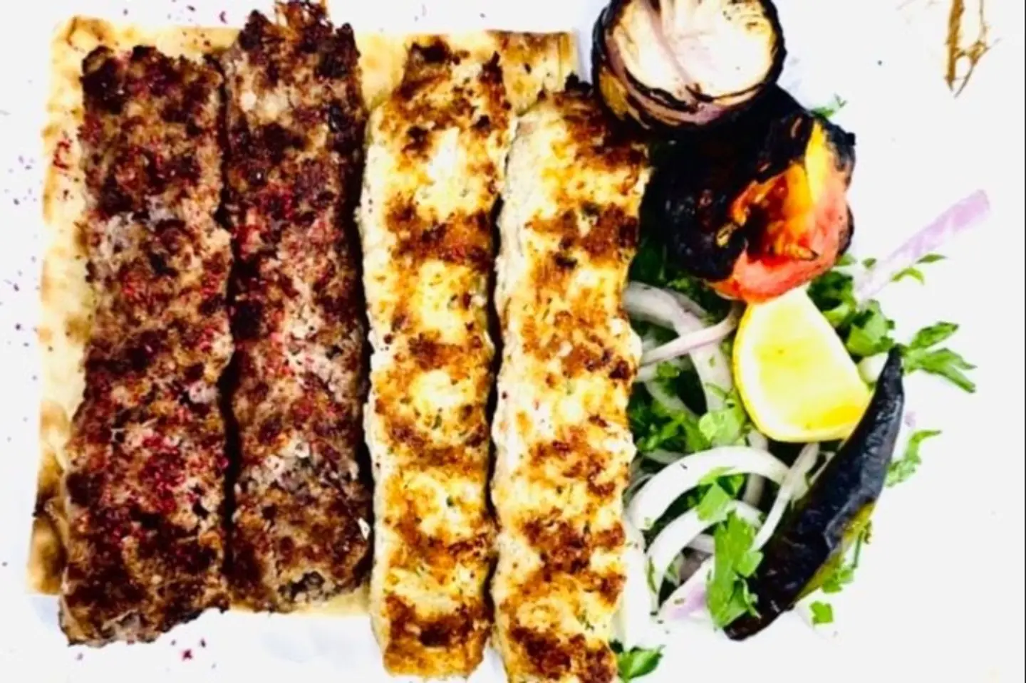 مشكل كباب لحم و دجاج