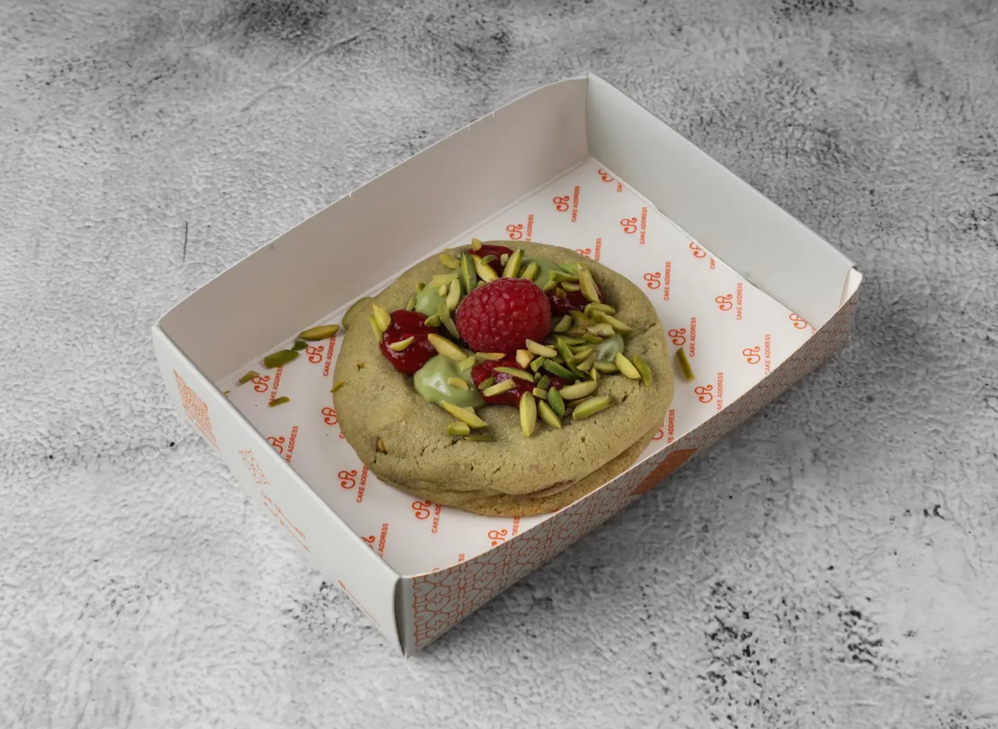 Pistachio And Berry Cookie