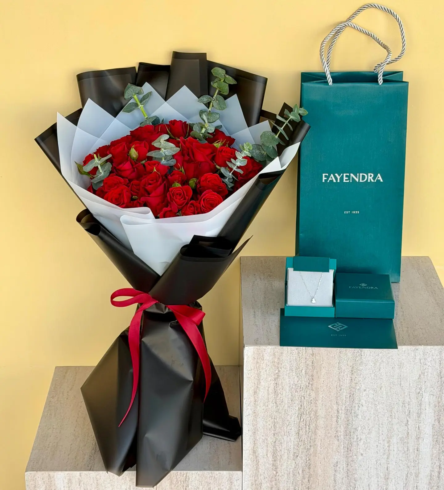 سلسال فايندرا الانيق