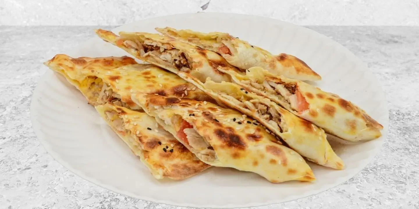 Tuna With Vegetables And Cheese