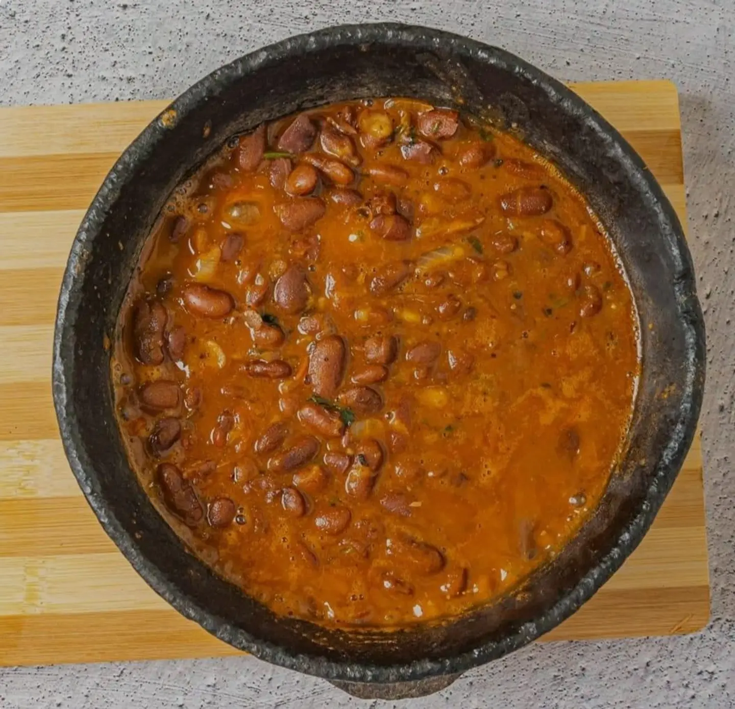 فول طاوه بالتونه