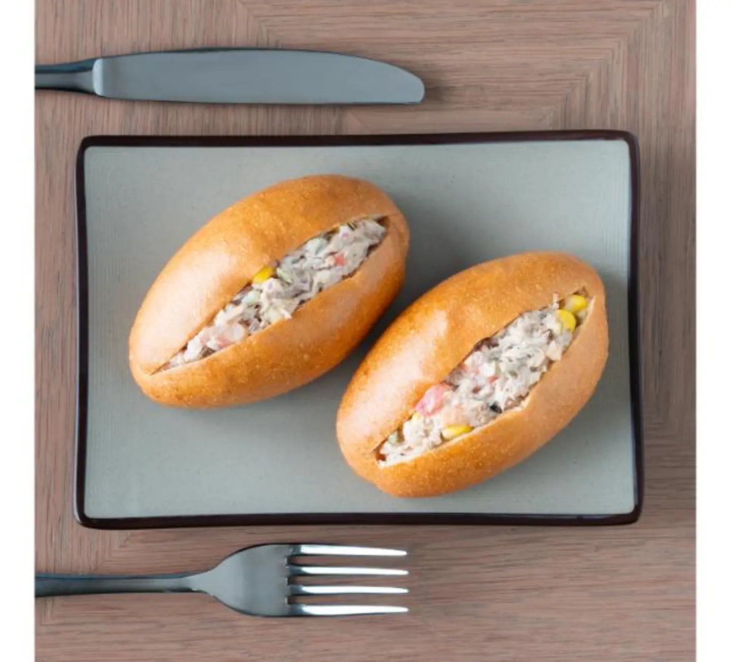 Tuna Bridge Roll 2 Pieces