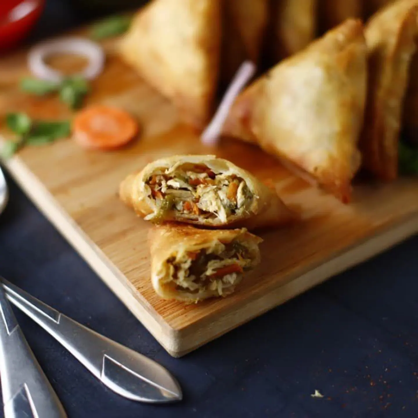 Sambousa - 10 Pcs Cheese Sambousa