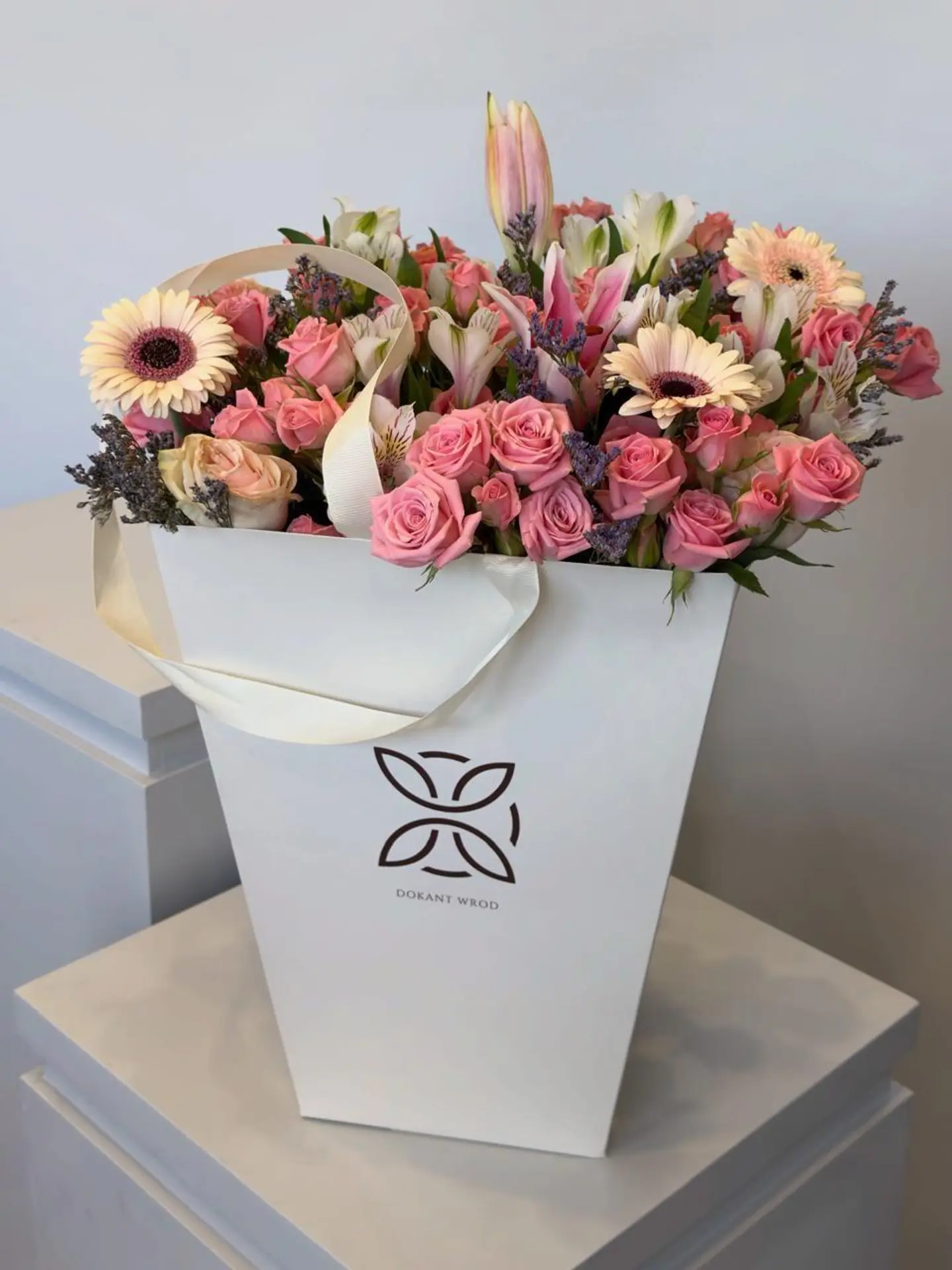 Dutch Bouquet Of Flowers With Bag 92