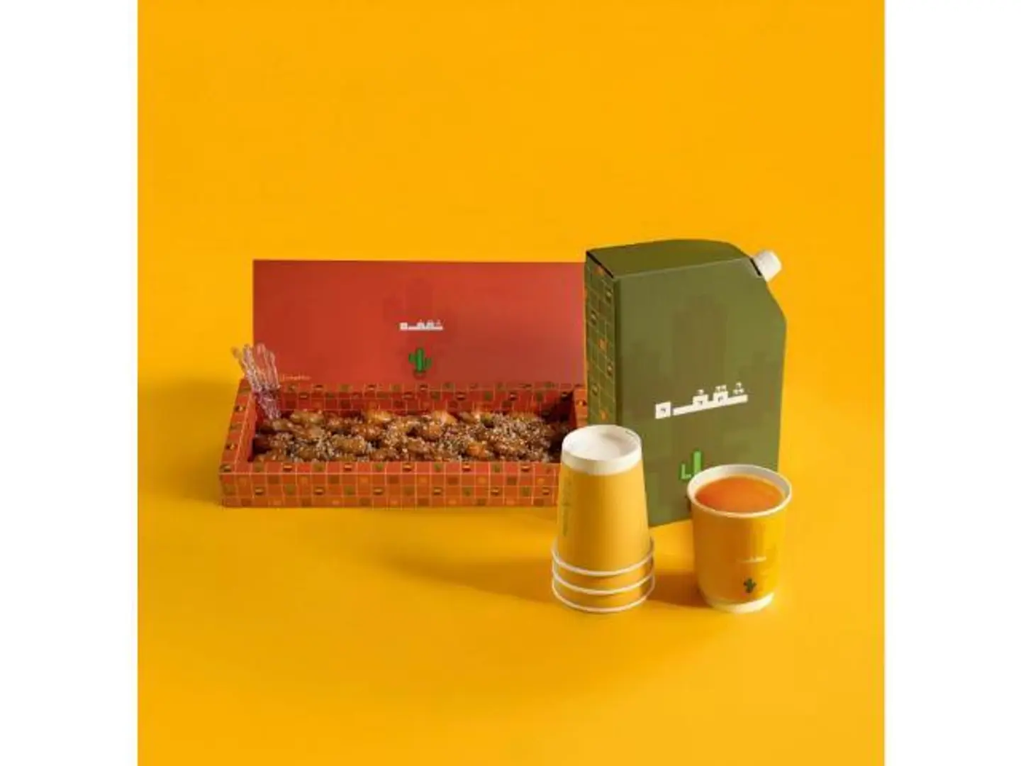 Saudi Coffee Box Shaqfat Combo