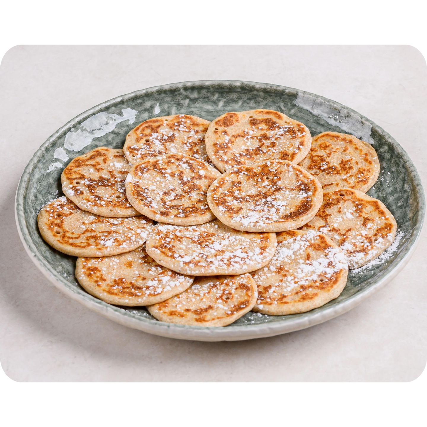 Masabeeb With Powder Sugar