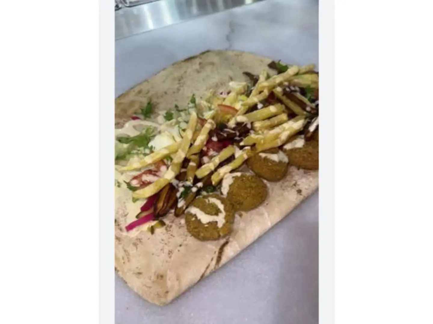 ساندوتش فلافل صبة