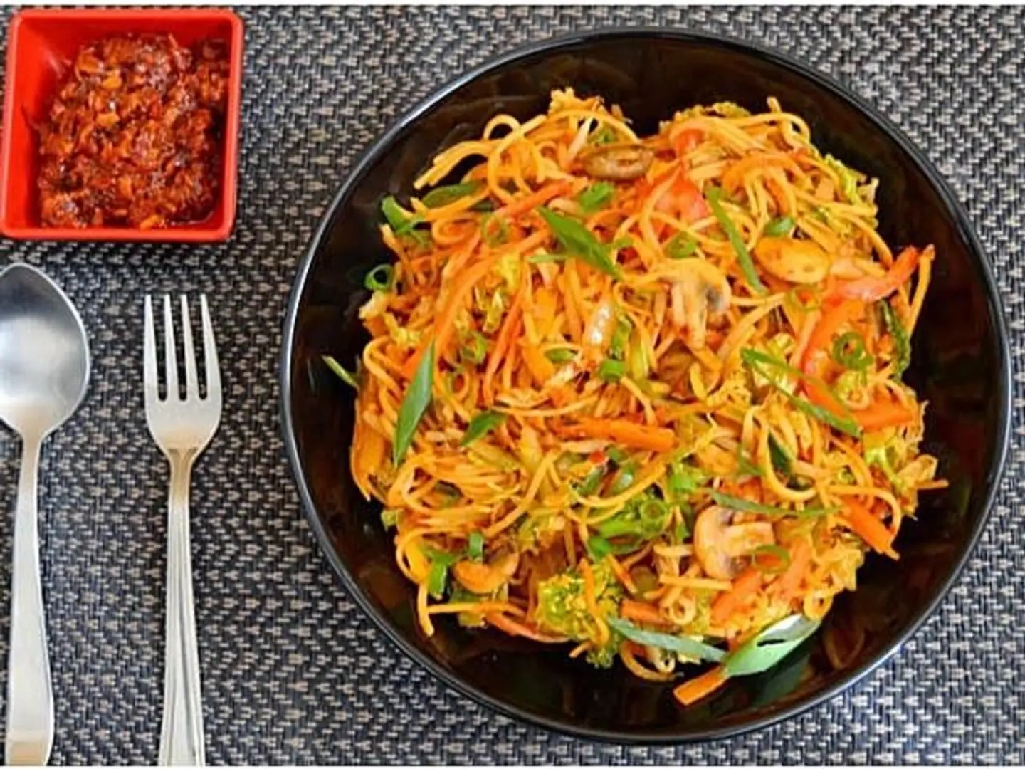 نودلز سيشوان مشكل