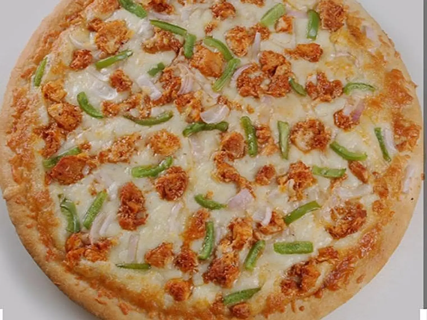 بيتزا دجاج وسط