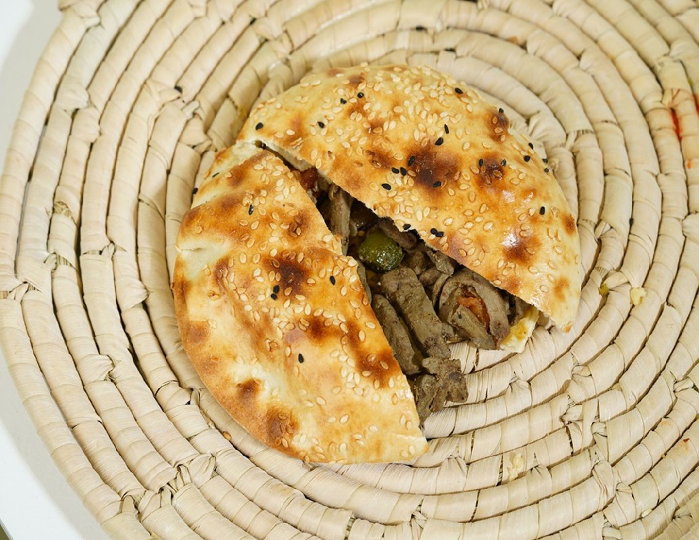 مدورة كبدة مع جبن