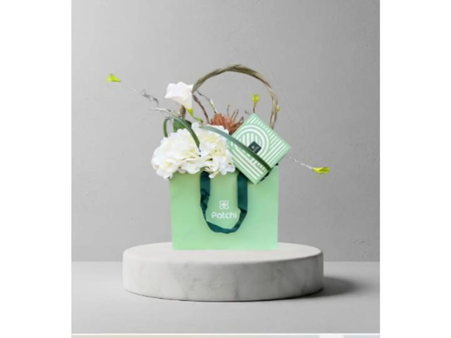 Patchi Artificial Rose Bag