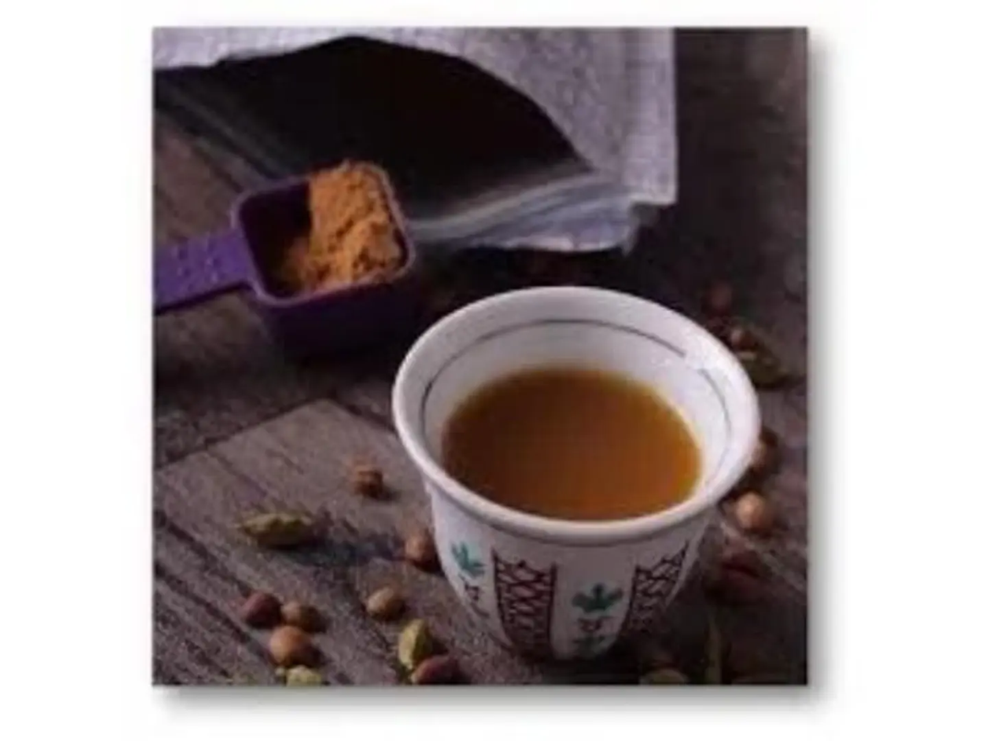 كوب قهـوة سعودية