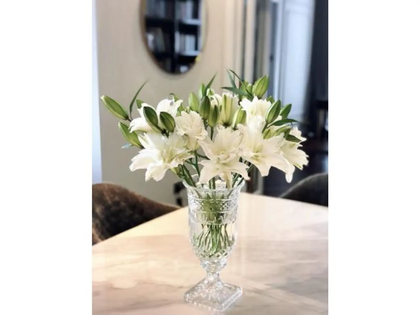 Lime Board Glass Vase